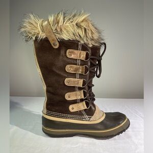 Sorel waterproof Cozy Winter snow Boots size 7 brown